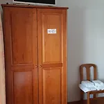 招待所 Alojamentos S.jose 3*