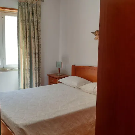 Alojamentos S.jose 3* Atouguia da Baleia