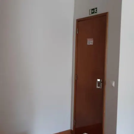 Alojamentos S.jose 3* Atouguia da Baleia