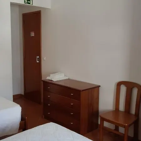 Alojamentos S.jose 3* Atouguia da Baleia