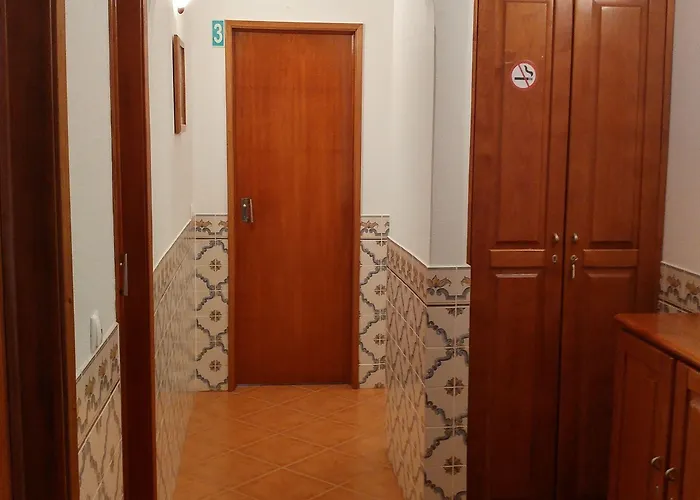 Alojamentos S.jose Guest house Atouguia Da Baleia