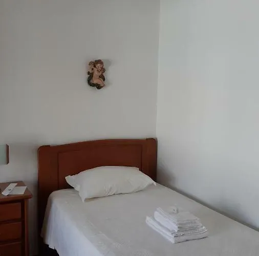 Guest house Alojamentos S.jose Atouguia Da Baleia